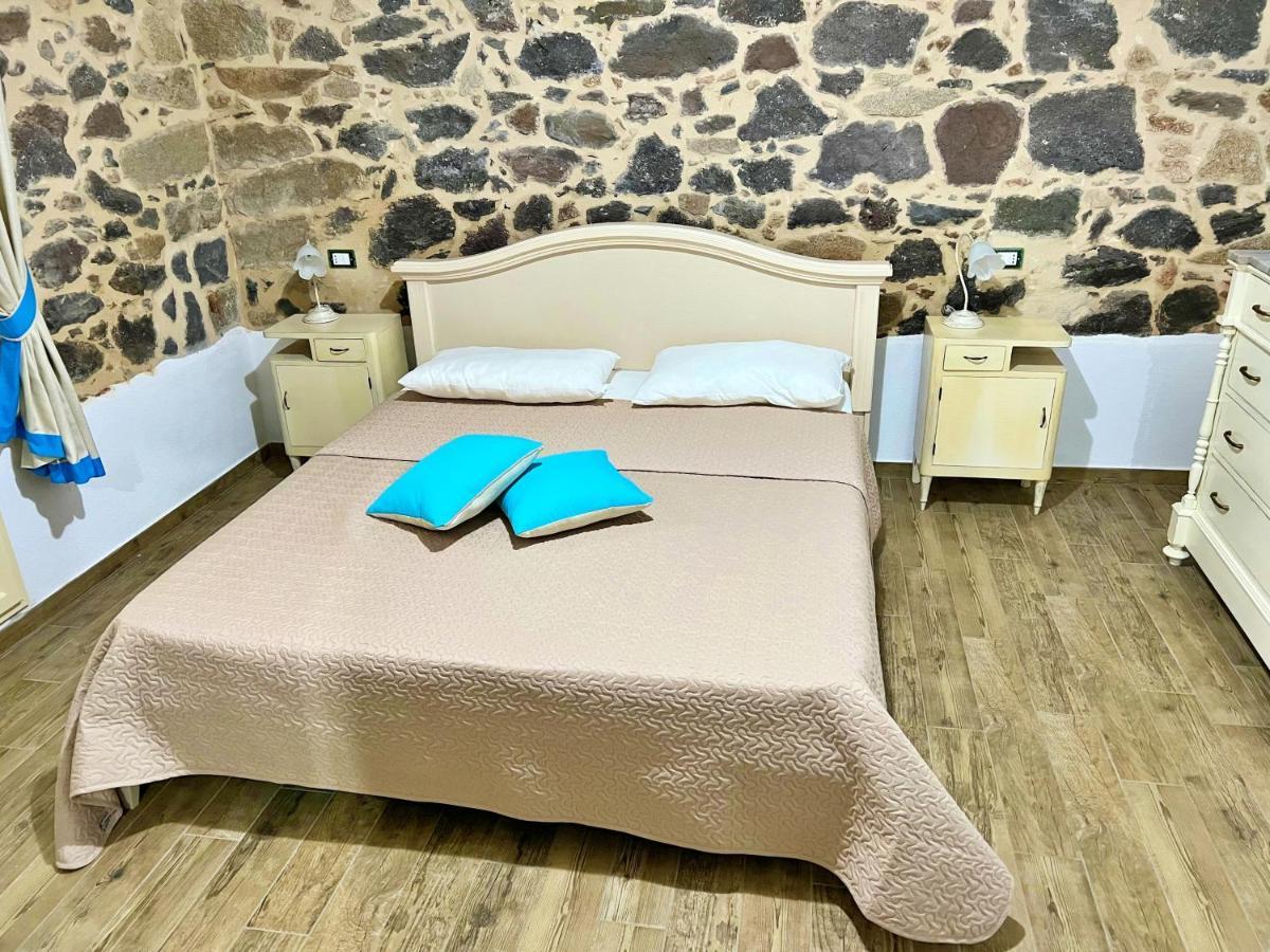 Apartmán Sa Domo De Tzia Elene Irgoli Exteriér fotografie